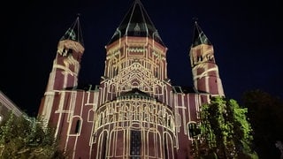 Der Mainzer Dom ist auch 2026 wieder bei "Mainz leuchtet" dabei. 