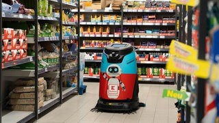 Der Discounter Kaufland testet derzeit in sechs Filialen den Einsatz von Putzrobotern.
