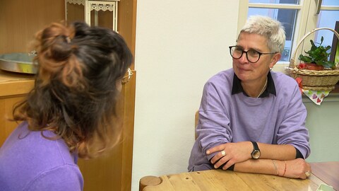 Simone Hahn ist seit 25 Jahren Sozialarbeiterin vom Diakonischen Werk Freiburg