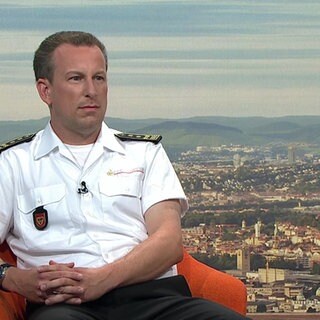 Reutlinger Feuerwehrkommandant Stefan Hermann zu Gast in der Landesschau