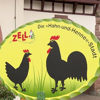 Hahn-und-Henne-Schild in Zell am Harmersbach