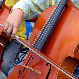 Kinder musizieren