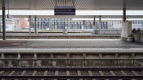 Bahnsteig am Mannheimer Hauptbahnhof (Archivbild)