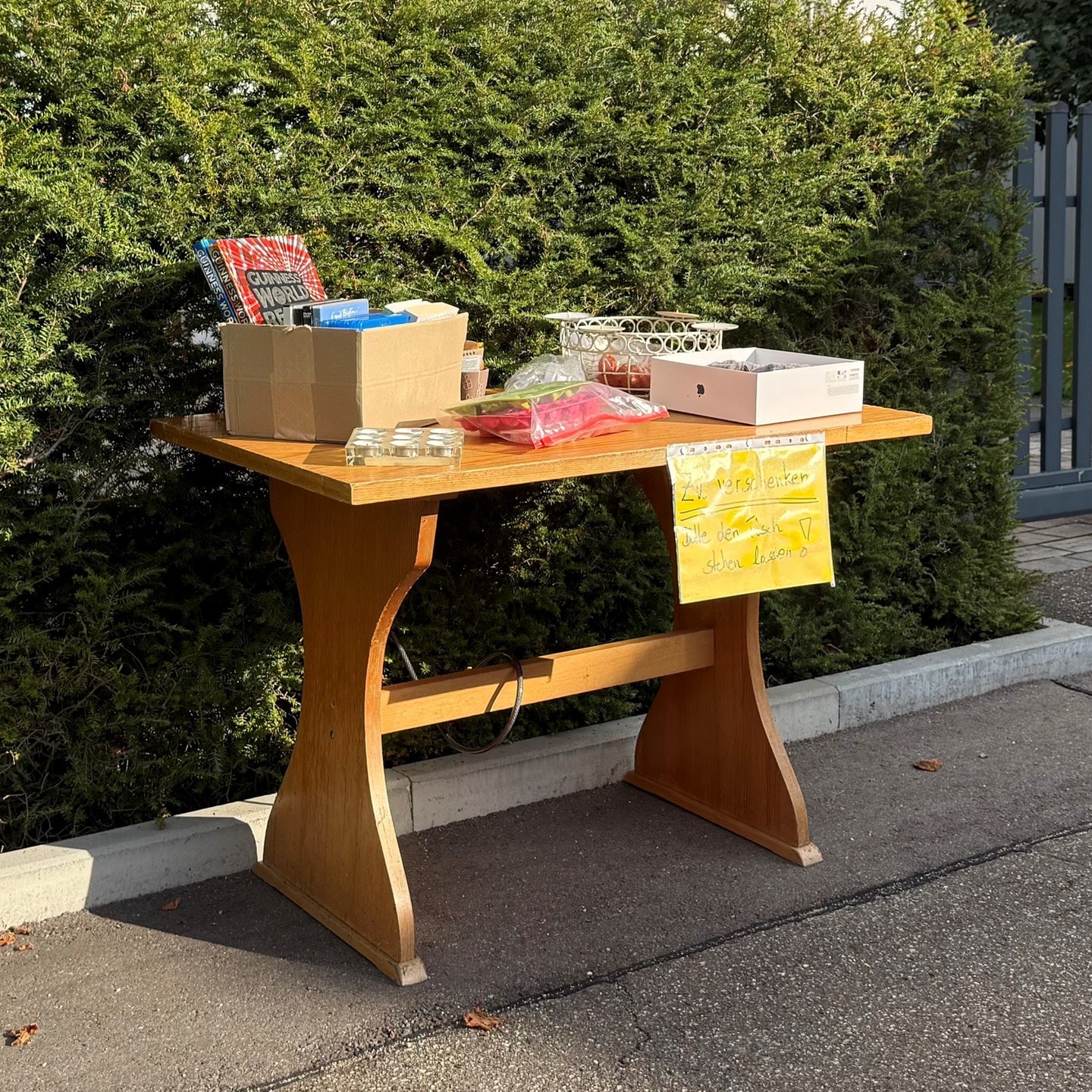 Zu verschenken