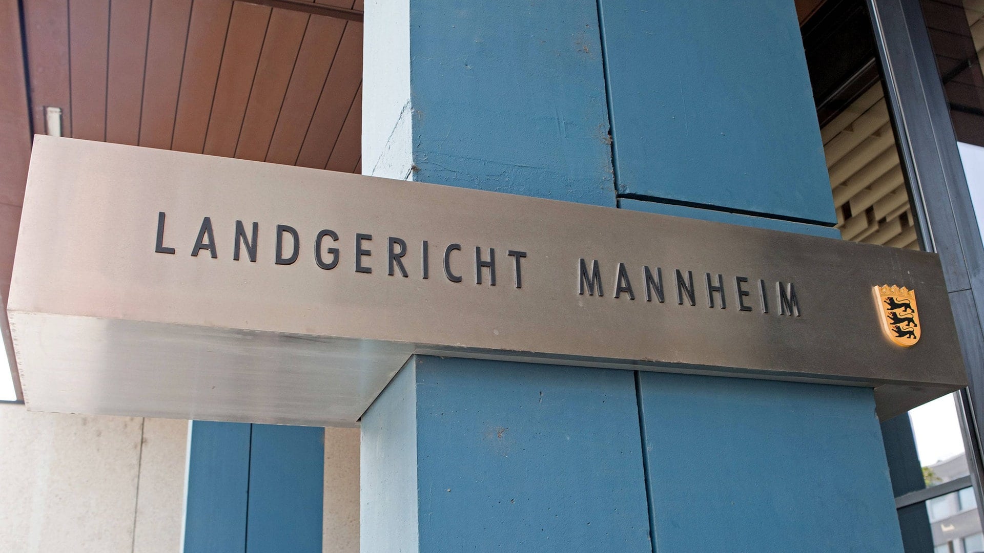Prozess um Drogenhandel und Anstiftung zum Totschlag beginnt