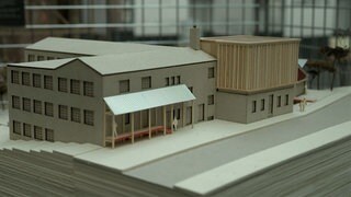 Eine Modell zeigt, was aus der alten Palatia Schuhfabrik in Pirmasens werden könnte.