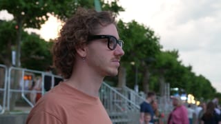 Heimlich filmen mit Kamera-Brillen, sogenannten Smart Glasses: Wie gefährlich ist das? Ist es legal?