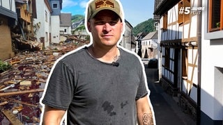 David Fuhrmann ist Ortsbürgermeister in Dernau und arbeitet daran, sein Dorf nach der Flutkatastrophe vor fünf Jahren wieder aufzubauen.