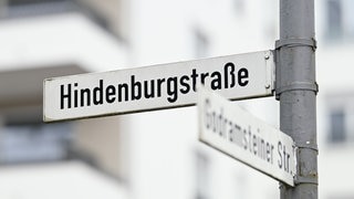 Schild der Hindenburgstraße in Landau