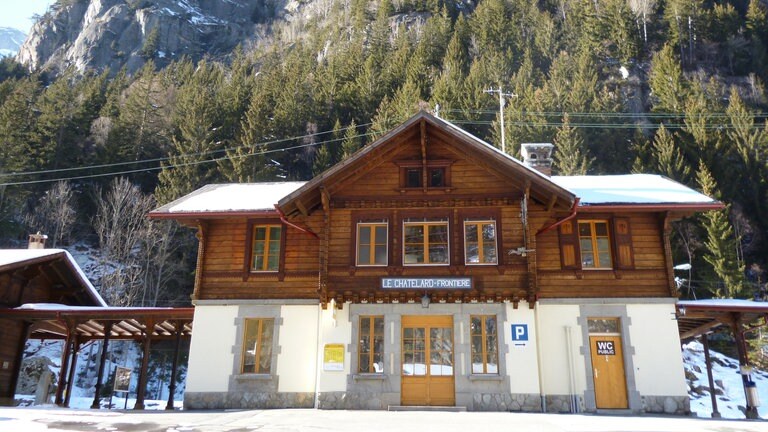 Le Chatelerd-Frontière – Grenzbahnhof 