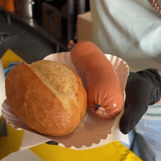 Fleischwurst mit Weck