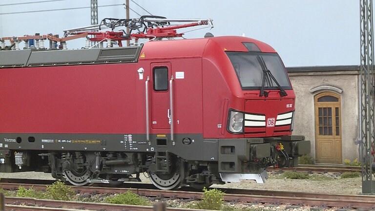 Der Vectron erscheint in mehreren Varianten unterschiedlicher Bahnverwaltungen. 
