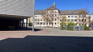 Der Schulhof des Auguste-Viktoria-Gymnasiums Trier