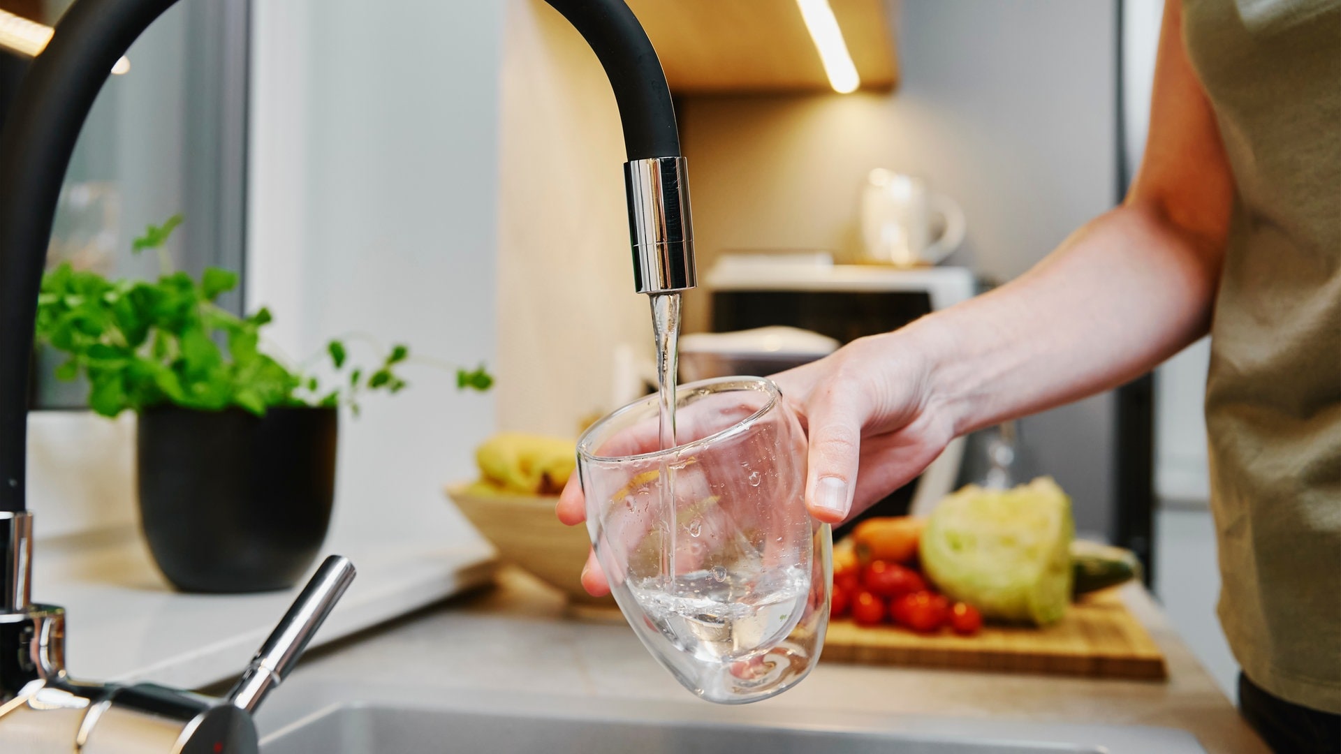 Warum man zuhause auf die Trinkwasserhygiene achten sollte