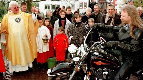 30 Jahre Motorrad-Wallfahrt in Klausen 
