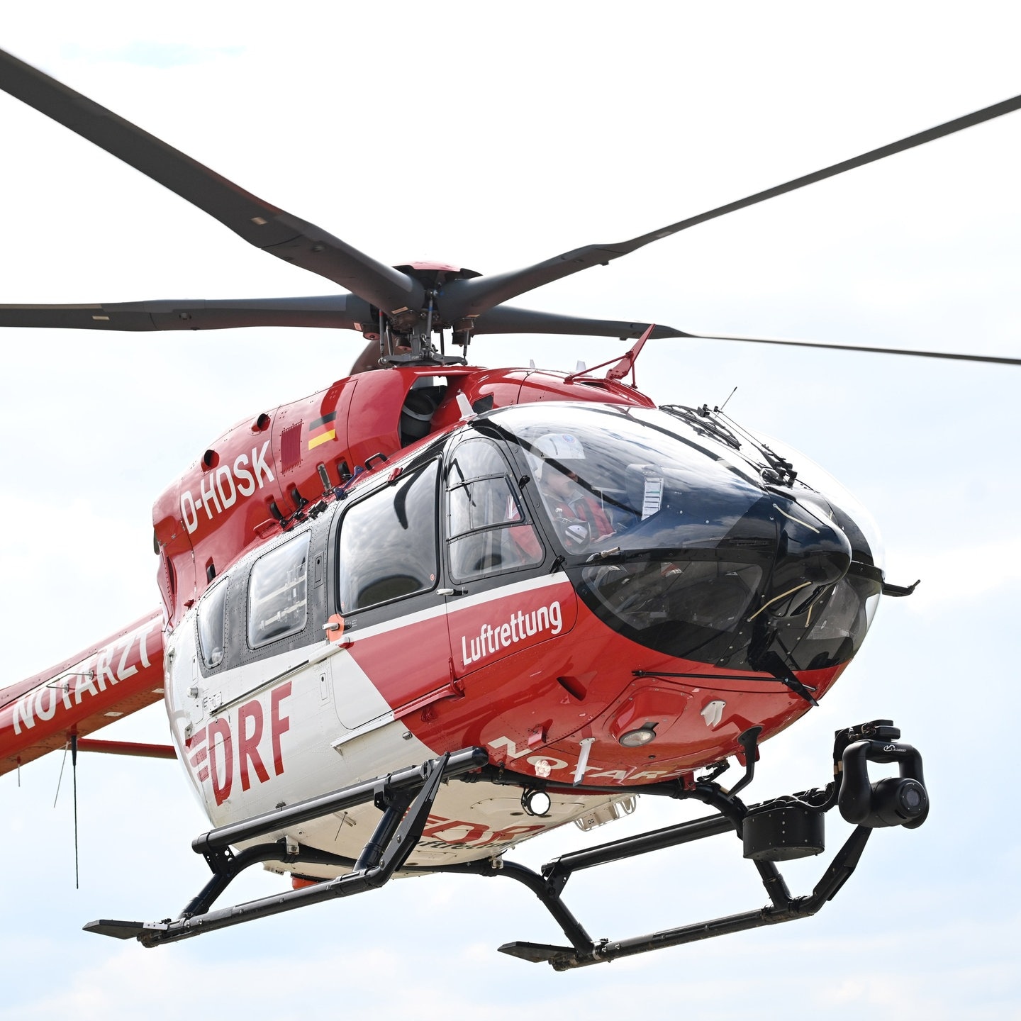 Schlierbach: Toter und 14 Verletzte bei Crash von Bus und Auto - SWR ...