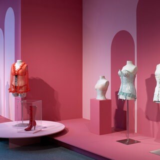 Ausstellungsansicht SEX WORK