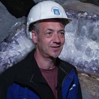 Funkeln im Dunkeln: Edelsteinmine Steinkaulenberg in Idar-Oberstein