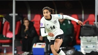 Cora Zicai im Einsatz für die Frauen-Nationalmannschaft