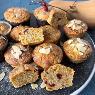 Butternutkürbis-Muffins mit Ahornsirupglasur