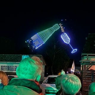 Ausschnitt aus der Drohnenshow in Edingen-Neckarhausen