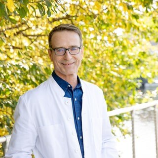 Ernährungsmediziner Dr. Matthias Riedl: Beim Fasten mit der Menge Maß halten