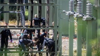 Nach einem großflächigen Stromausfall in Reutlingen wertet das LKA Videoaufnahmen aus der Tatnacht aus, die rund um das betroffene Umspannwerk aufgezeichnet wurden. 