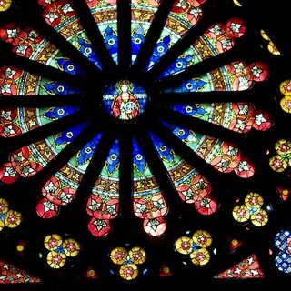 Farbiges Kirchenfenster