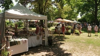 Der Biosphären-Bauernmarkt in Herxheim: Deutsch-französische Freundschaft