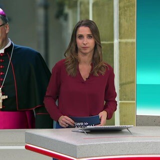 Nachrichtensprecherin Denise Schneider