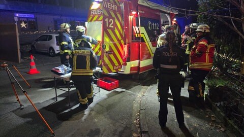 Die Feuerwehr ist bei einem Einsatz in Schwabenheim. Dort ist offenbar Gas ausgetreten.