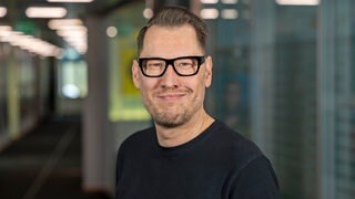 Moderator Jochen Stöckle aus dem SWR1 Team. Zu hören unter anderem im Musikclub Deutsch.