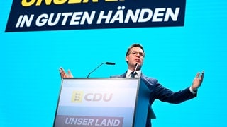 Manuel Hagel, Landesvorsitzender der baden-württembergischen CDU, spricht im Congress Center beim CDU-Landesparteitag.