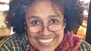 Historikerin Katharina Oguntoye: Katharina Oguntoye, Historikerin. Zusammen mit der Dichterin May Ayim prägte sie den Begriff "afrodeutsch" als positive Selbstbezeichnung Schwarzer Menschen in Deutschland. 