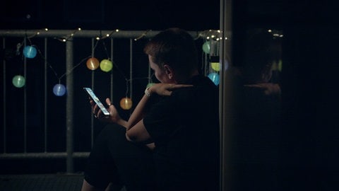 Filmstill aus "Finding Connection"