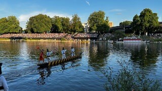 Ein Basketballer und ein Fußballer sind das Überraschungspaar beim Fischerstechen 2025.