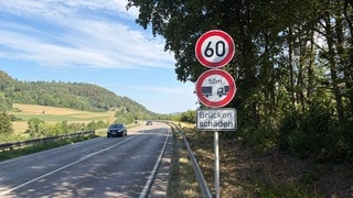 Ab November soll die Kochertalbrücke auf der B19 für Lkw über 7,5 Tonnen in Fahrtrichtung Heidenheim gesperrt werden. Unterkochen fürchtet ein Verkehrschaos.