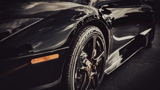 Schwarzer Lamborghini (Symbolbild)
