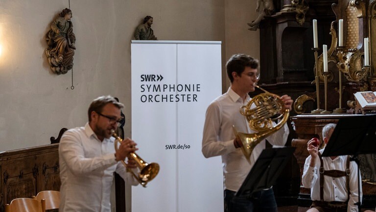 Klassik bei der SWR Regiotour: SWR Classic Mobil in der JVA in Schwäbisch Gmünd