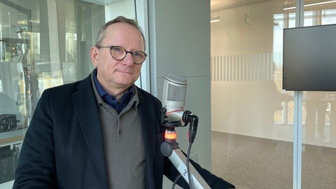 Ludwigshafens künftiger Oberbürgermeister Klaus Blettner zu Besuch im SWR-Studio Ludwigshafen