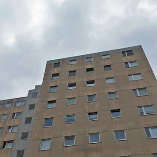 In diesem Mehrfamilienhaus funktioniert seit Ende Juni der Aufzug nicht mehr.
