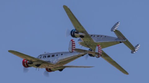 Der Flugplatz St. Gallen-Altenrhein feiert sein 100-jähriges Bestehen. Das Jubiläum wird unter anderem mit Flugshows gefeiert.