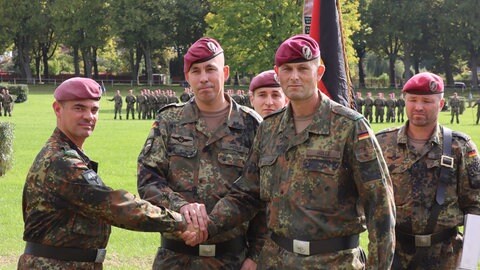 Kommandowechsel bei der Bundeswehr in Zweibrücken auf der Rennwiese