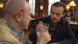 Toni und Constantin am Stammtisch
