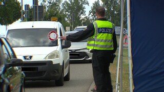 Polizisten kontrollieren seit dem 8. Mai in Kehl verschärft die Grenze nach Frankreich.