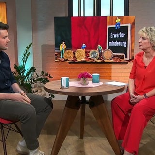 Moderatorin Heike Greis und Rentenberater Valentin Kent