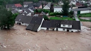 Bei der Flutkatastrophe im Juli 2021 im Ahrtal starben 135 Menschen, Hunderte wurden verletzt. Hätten viele gerettet werden können, wenn rechtzeitig gehandelt worden wäre?