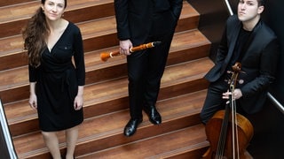 Das Trio Tenorizans: Wladyslaw Lech (Klarinette), Antonio Pellegrino (Violoncello), Agata Sorotokin (Hammerklavier)
