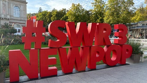 Viel los in Baden-Baden: Das SWR3 New Pop Festival 2026 findet statt.