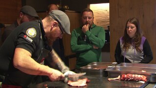 Philipp Sontag aus Kißlegg bietet Seminare an wie man Wild richtig zerlegt.